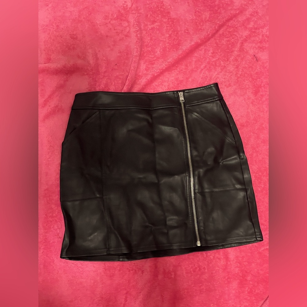 Leather zip skirt